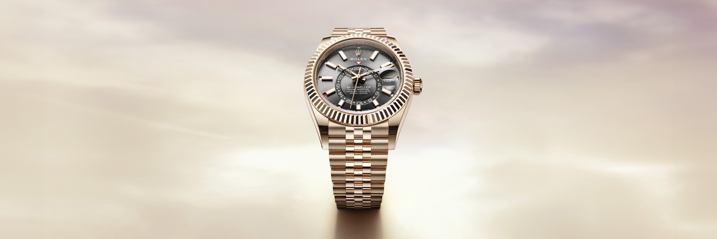 rolex Sky-Dweller in 18 ct Everose gold, M336935-0001 - Boglietti Gioielliere